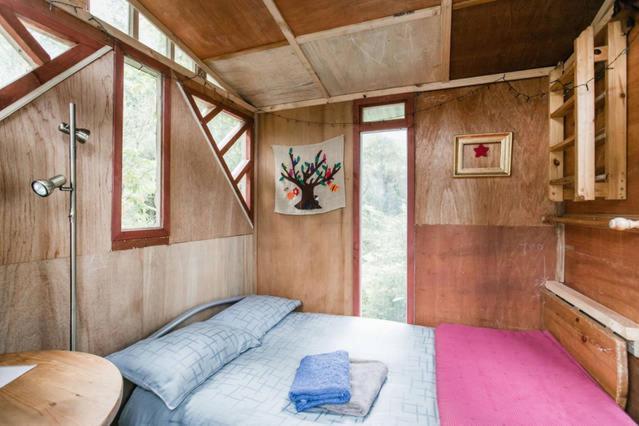 The Treehut At The Rabbithole, Upper Hutt Hotel Akatarawa Eksteriør billede